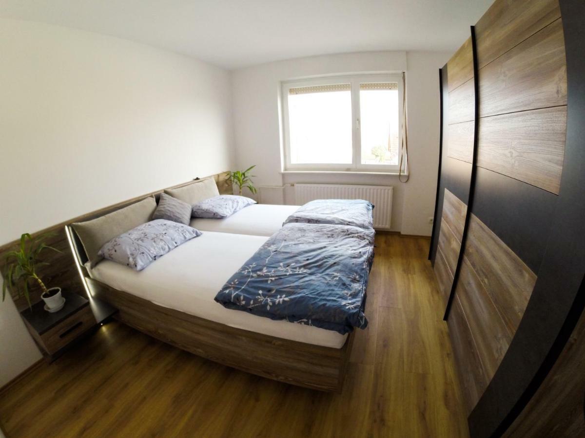 Apartments Andrej Ptuj Luaran gambar