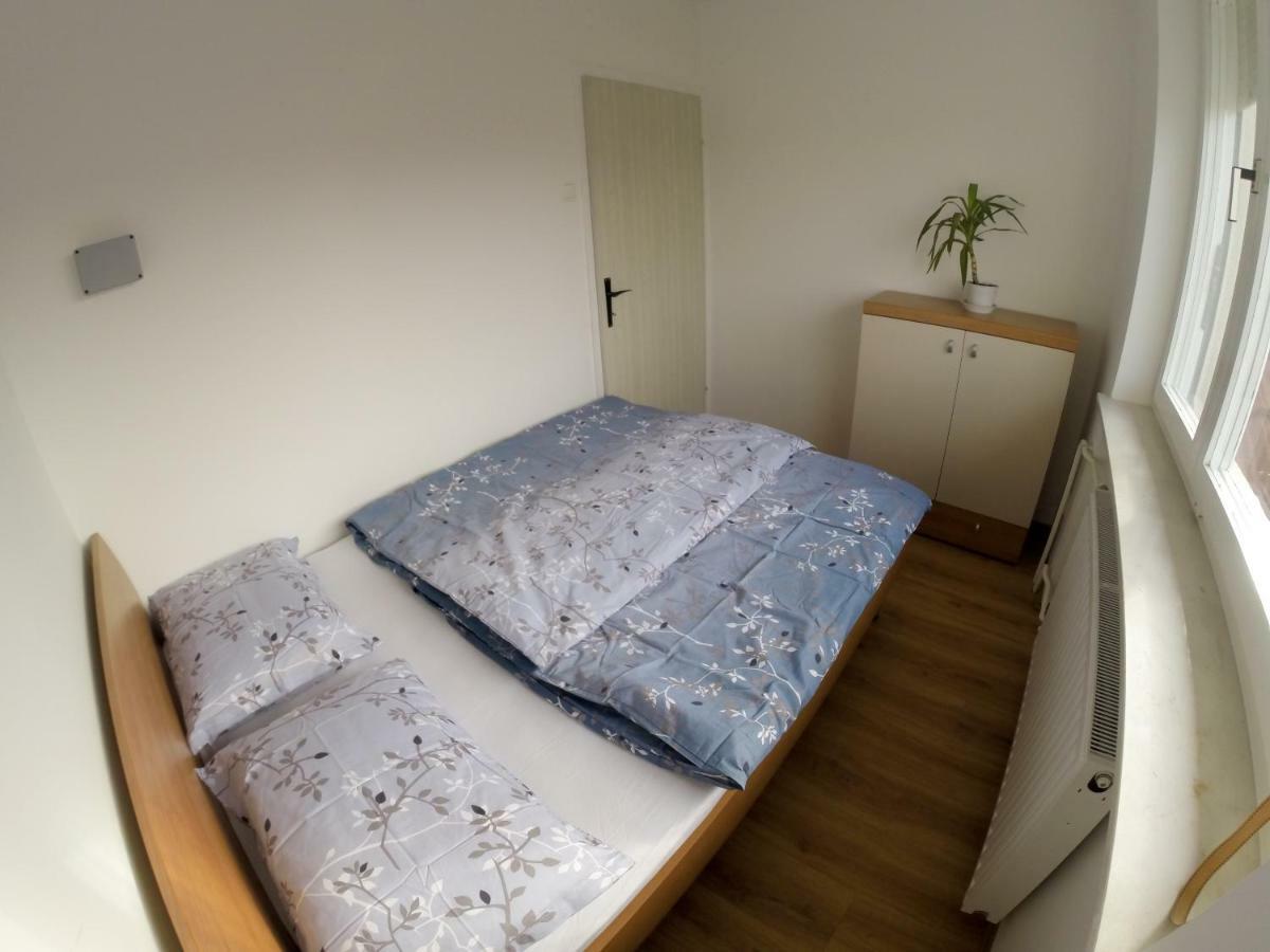 Apartments Andrej Ptuj Luaran gambar