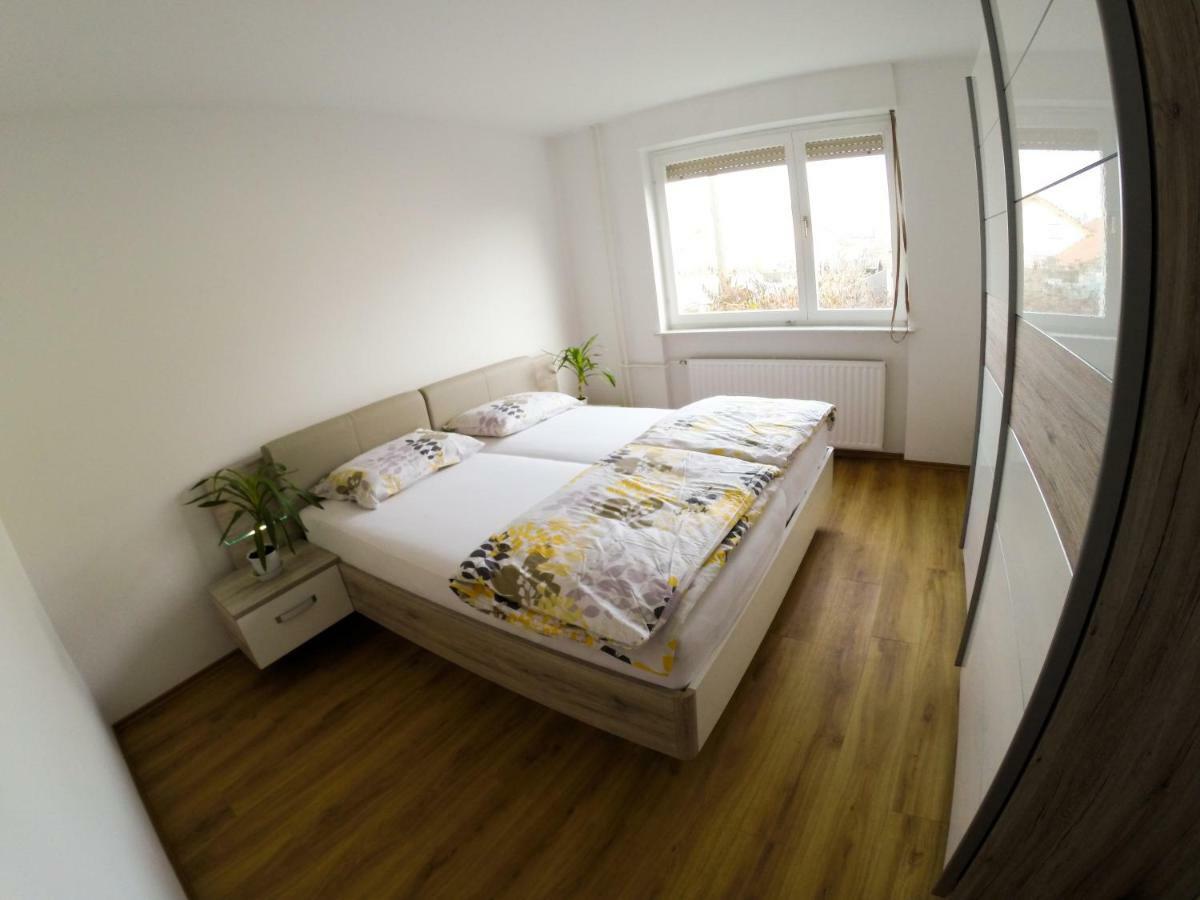 Apartments Andrej Ptuj Luaran gambar